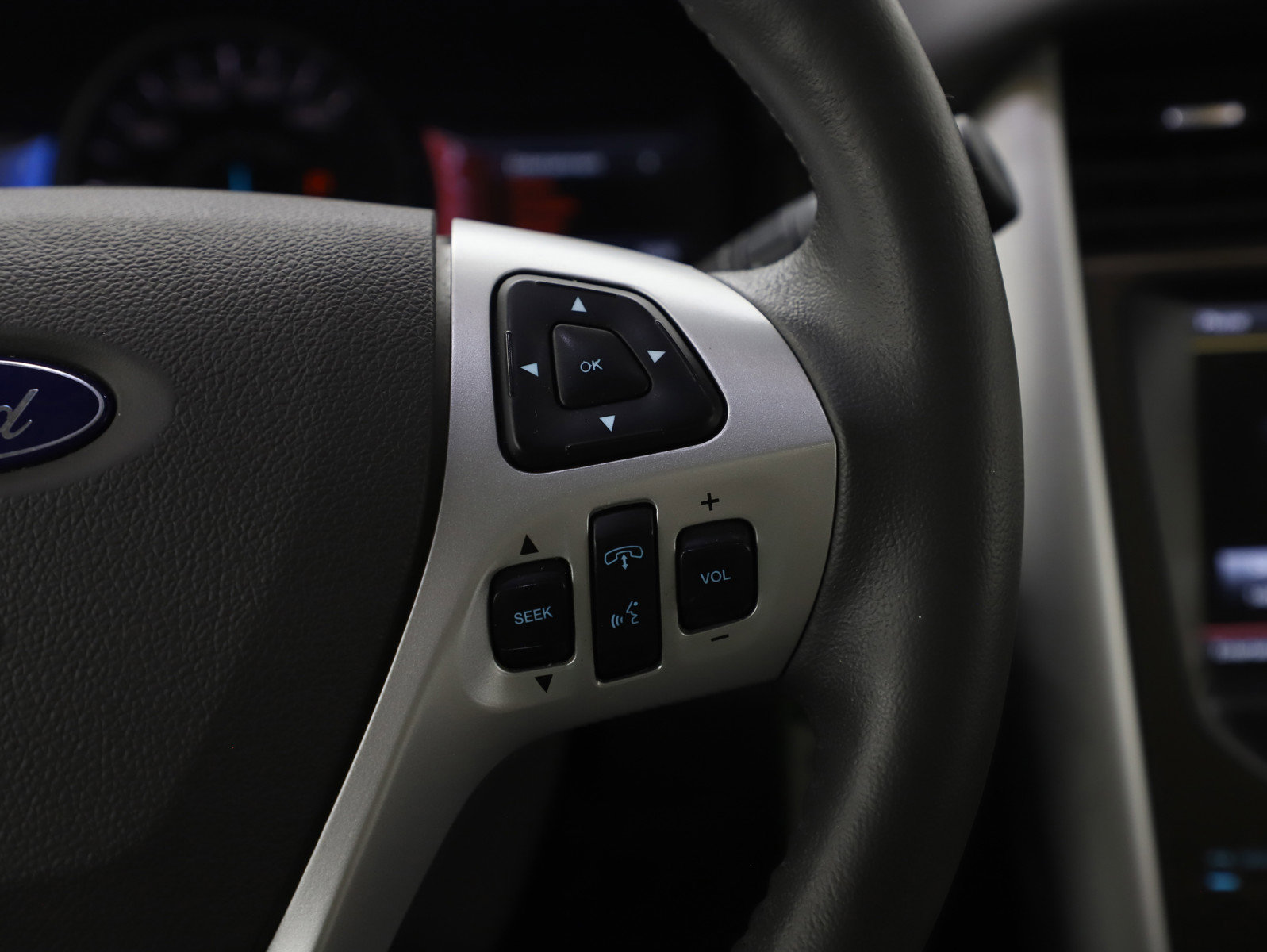 Used 2013 Ford Edge SEL image 27