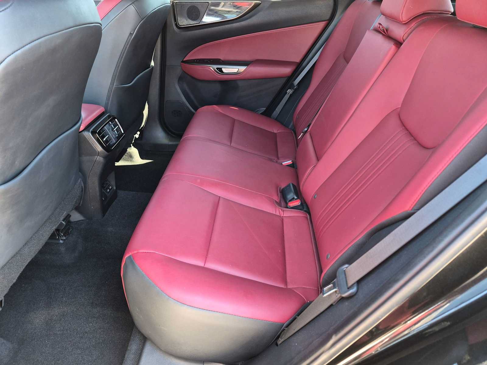 Used 2024 Lexus NX 350 AWD image 28