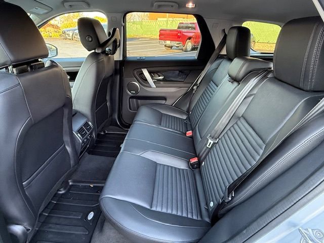 New 2025 Land Rover Discovery Sport S image 13