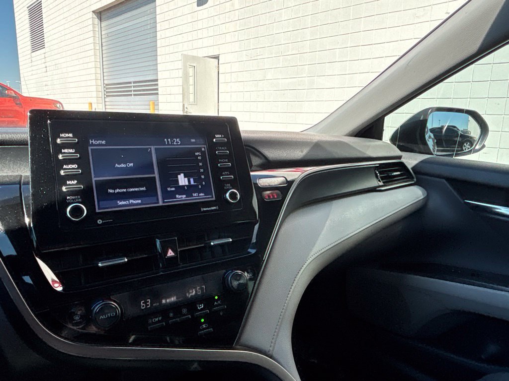 Used 2023 Toyota Camry LE FWD image 15