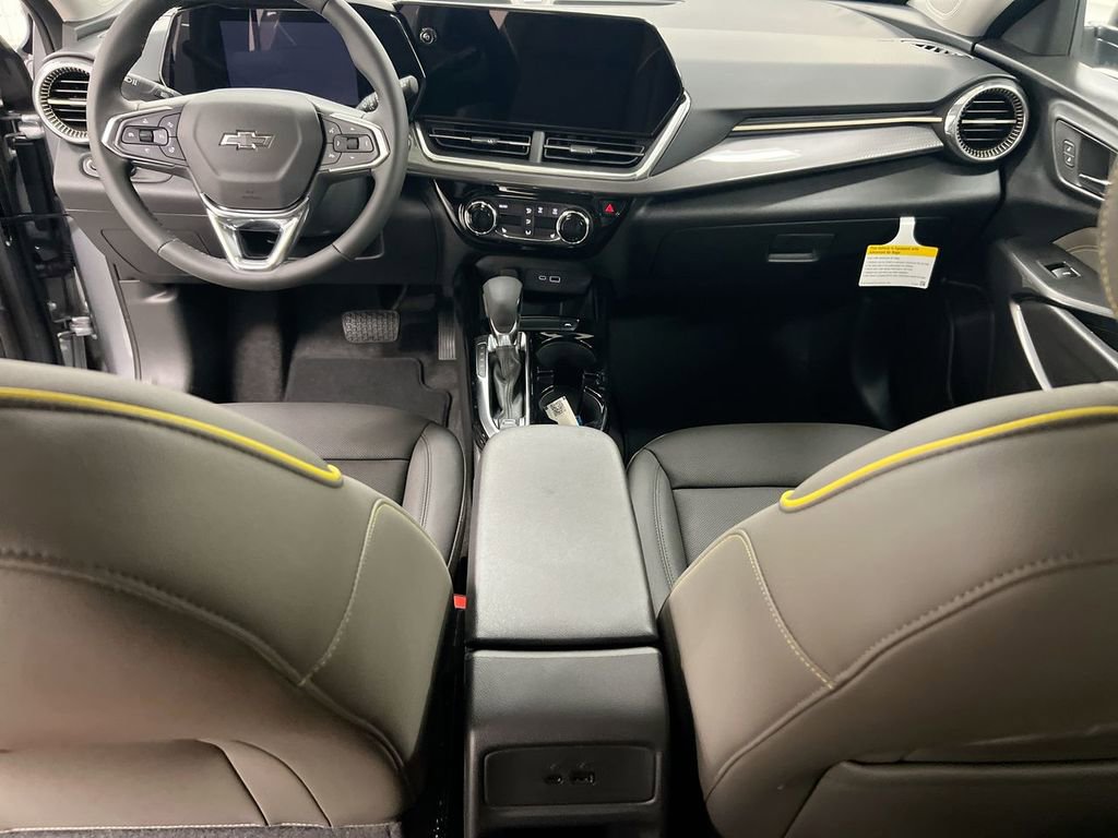 Used 2025 Chevrolet Trax ACTIV w/ Driver Confidence Package image 10