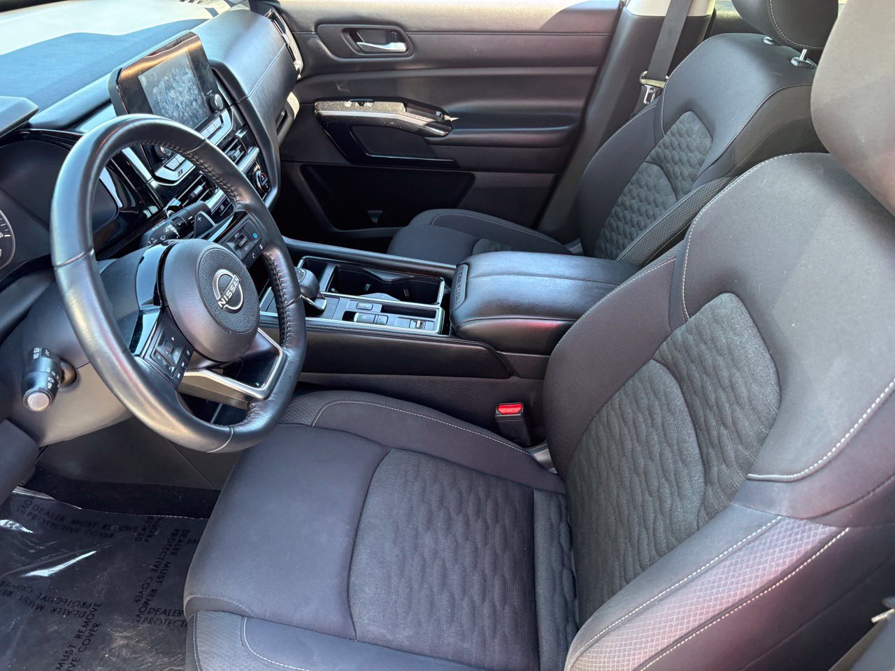 Certified 2022 Nissan Pathfinder SV w/ SV Premium Package FWD image 19