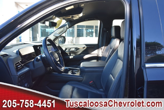 Used 2025 Chevrolet Tahoe LT RWD image 23