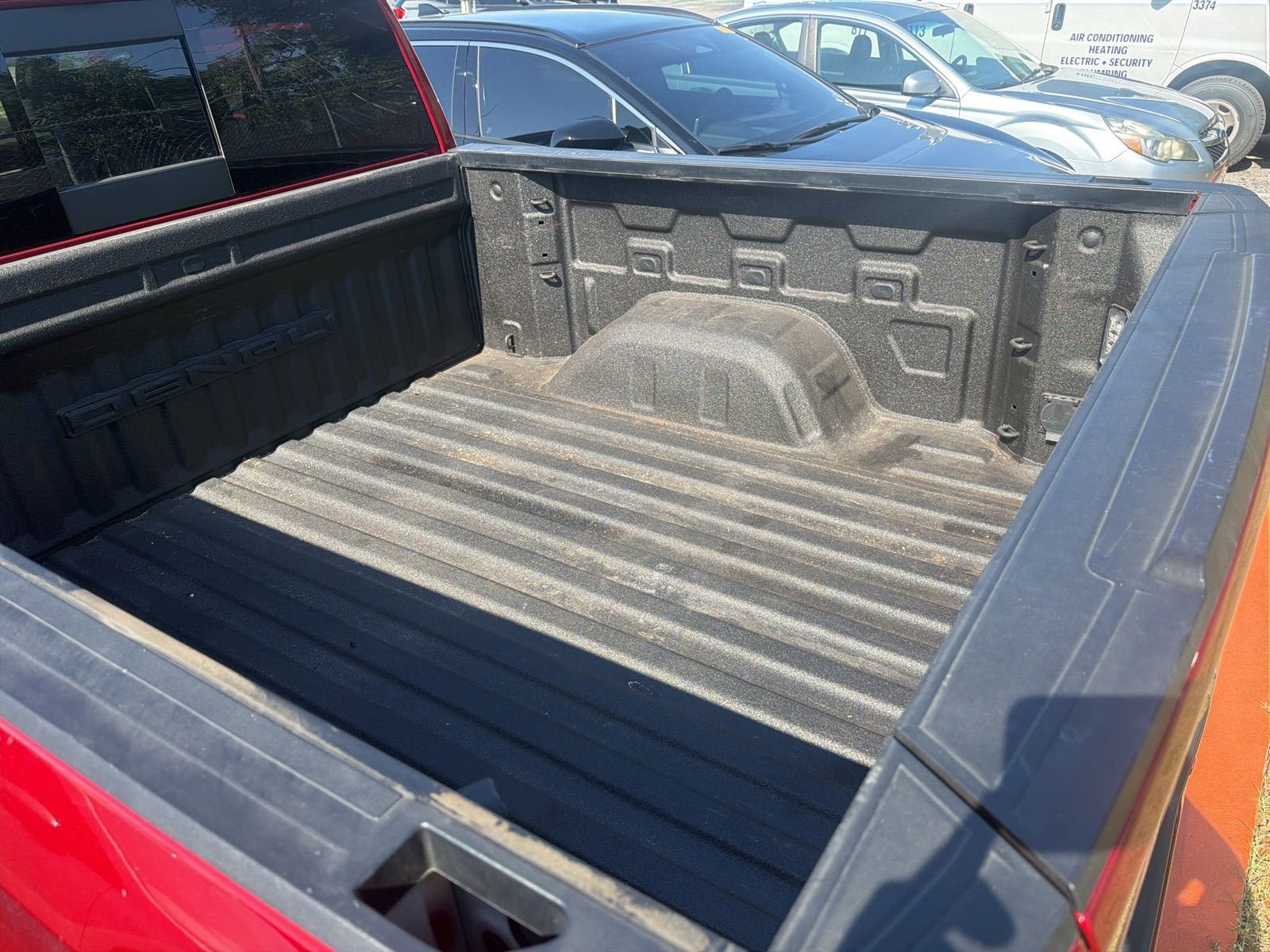 Used 2024 GMC Sierra 1500 Denali w/ Denali Reserve Package RWD image 10