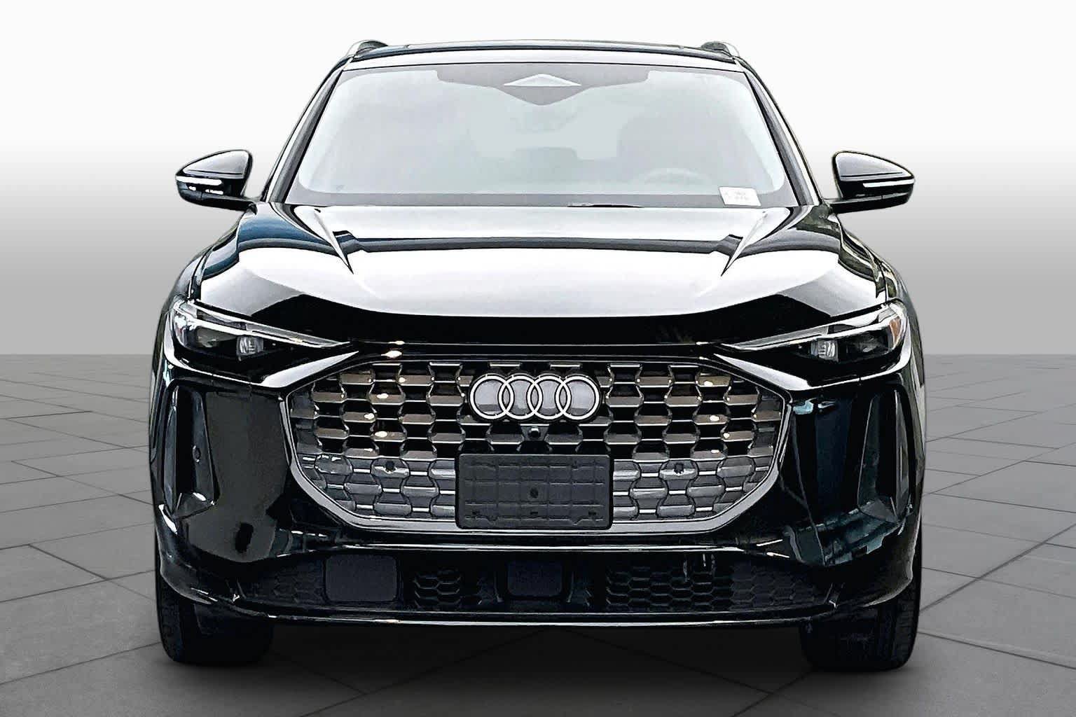Certified 2025 Audi Q5 Premium w/ Premium Plus AWD/4WD image 4
