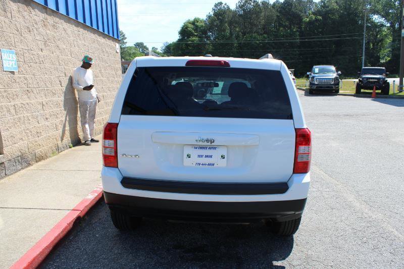 Used 2016 Jeep Patriot Sport w/ Power Value Group AWD/4WD image 5