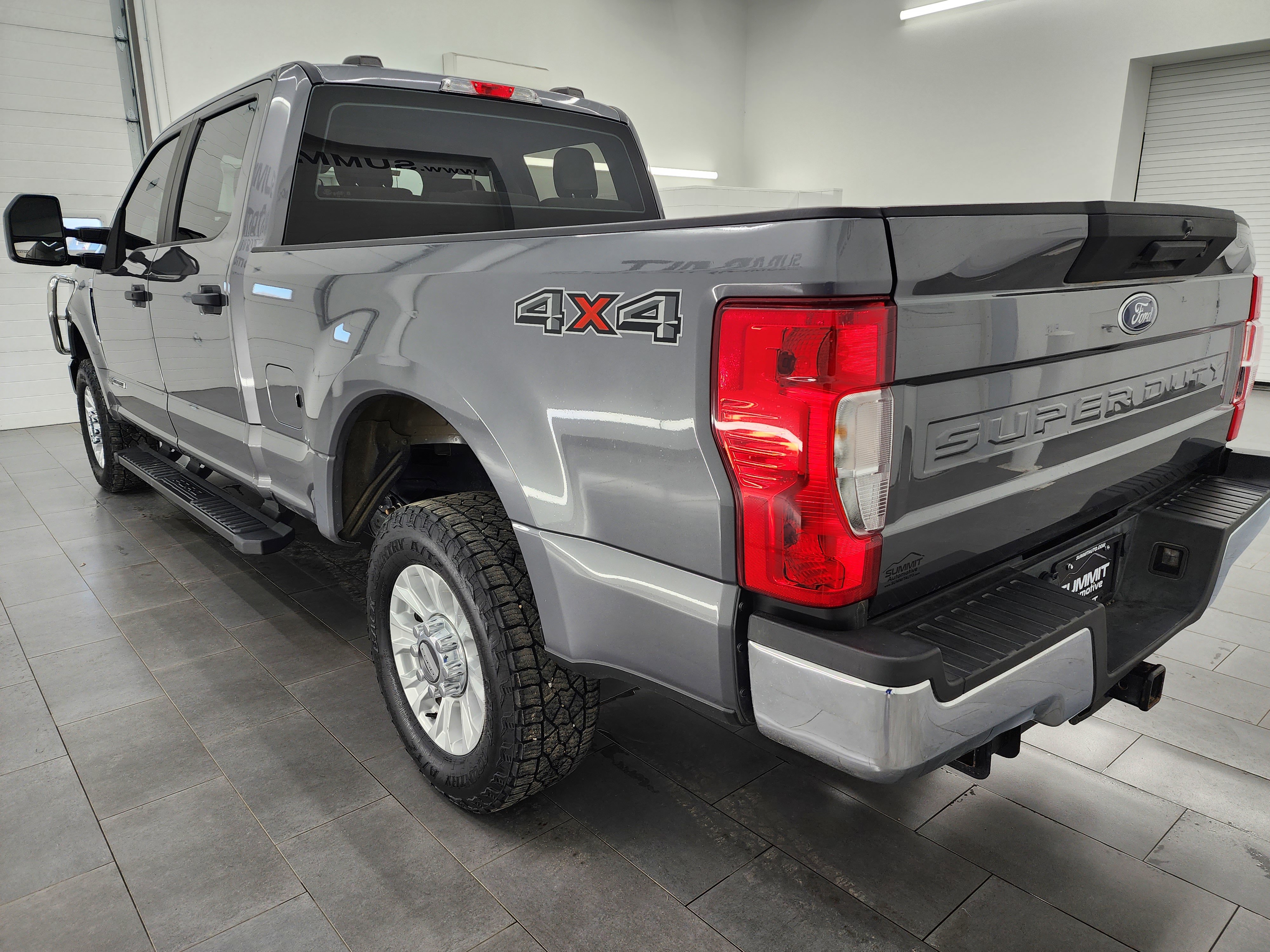Used 2022 Ford F250 XL w/ STX Appearance Package image 6