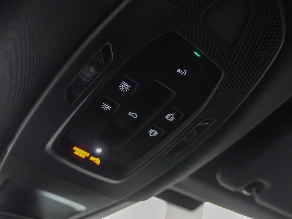 Certified 2025 Porsche Panamera 4 AWD/4WD image 17