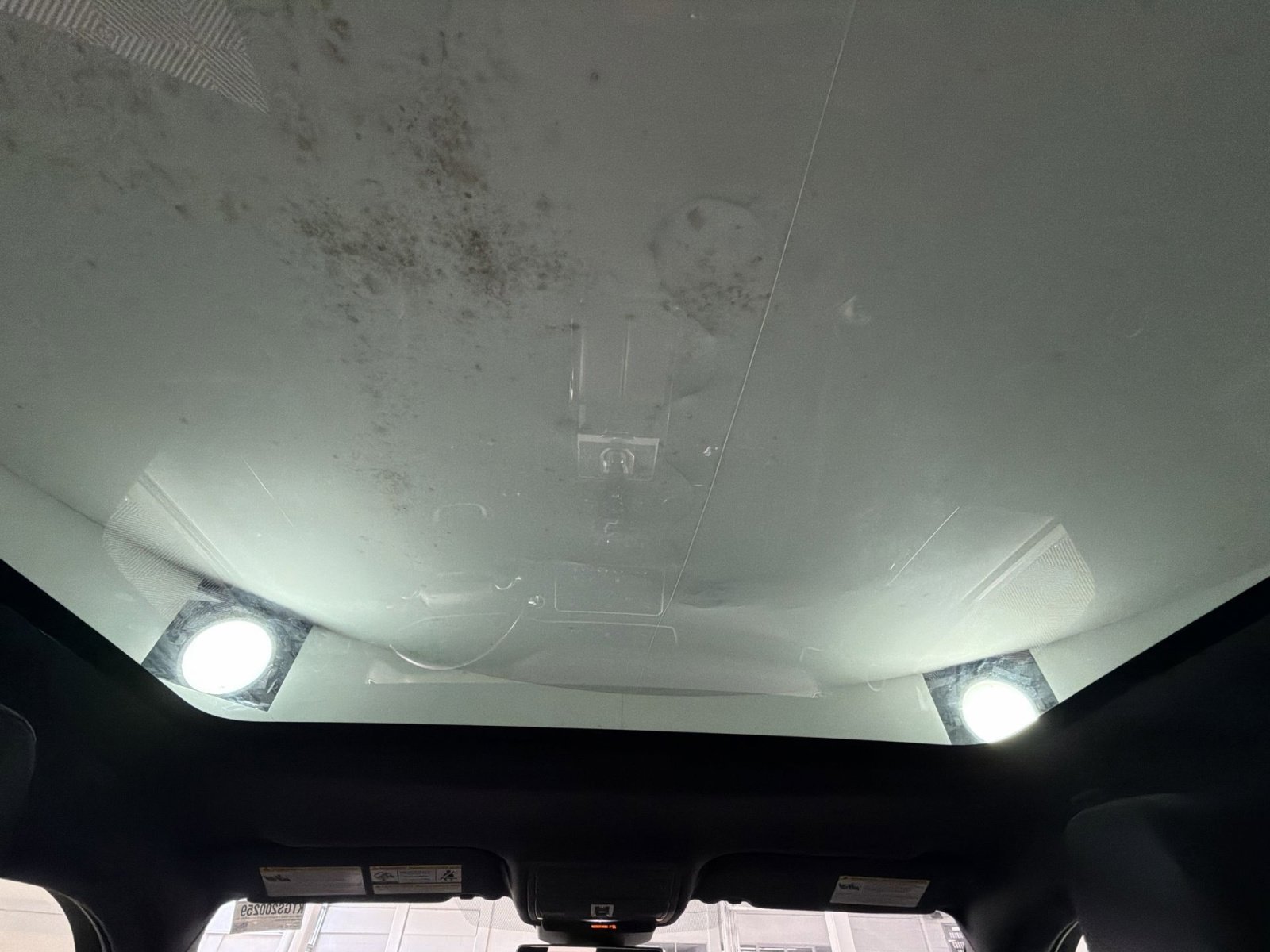 Used 2020 Land Rover Range Rover Evoque S image 24