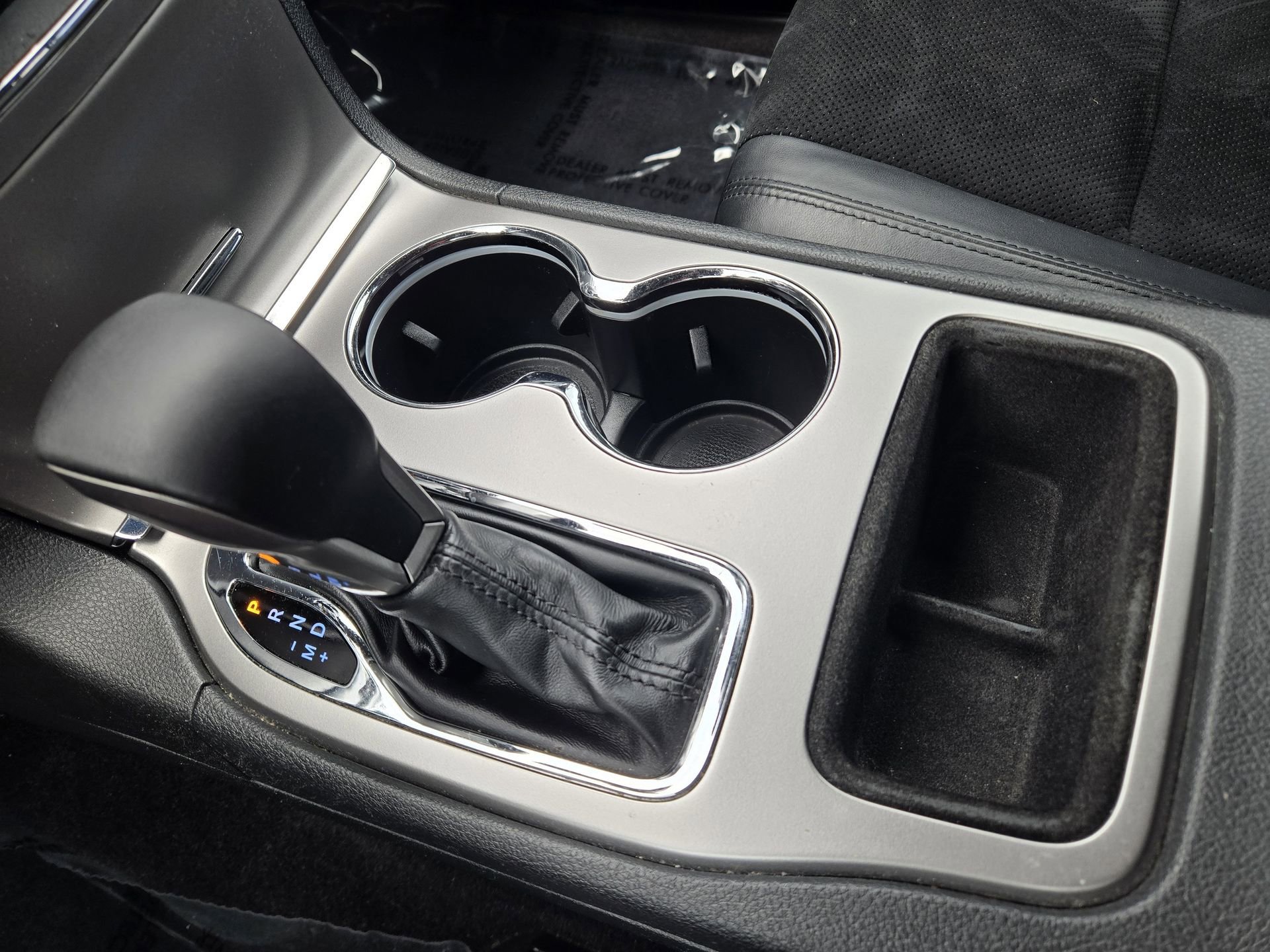 Used 2018 Jeep Grand Cherokee Altitude image 19