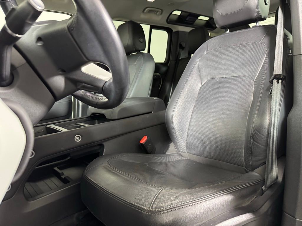 Used 2023 Land Rover Defender 110 S image 15