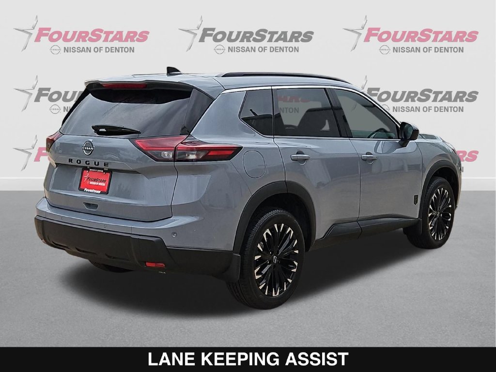 New 2026 Nissan Rogue Dark Armor FWD image 4