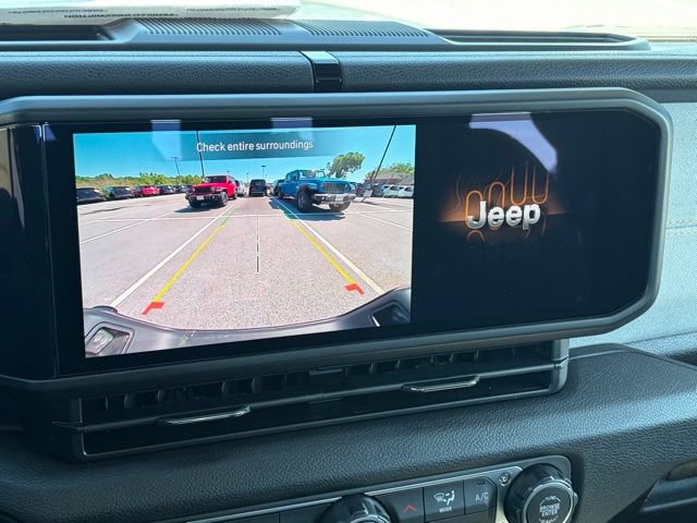 New 2026 Jeep Gladiator Sport AWD/4WD image 3