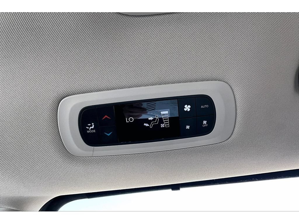 Certified 2019 Chrysler Pacifica Touring Plus FWD image 13