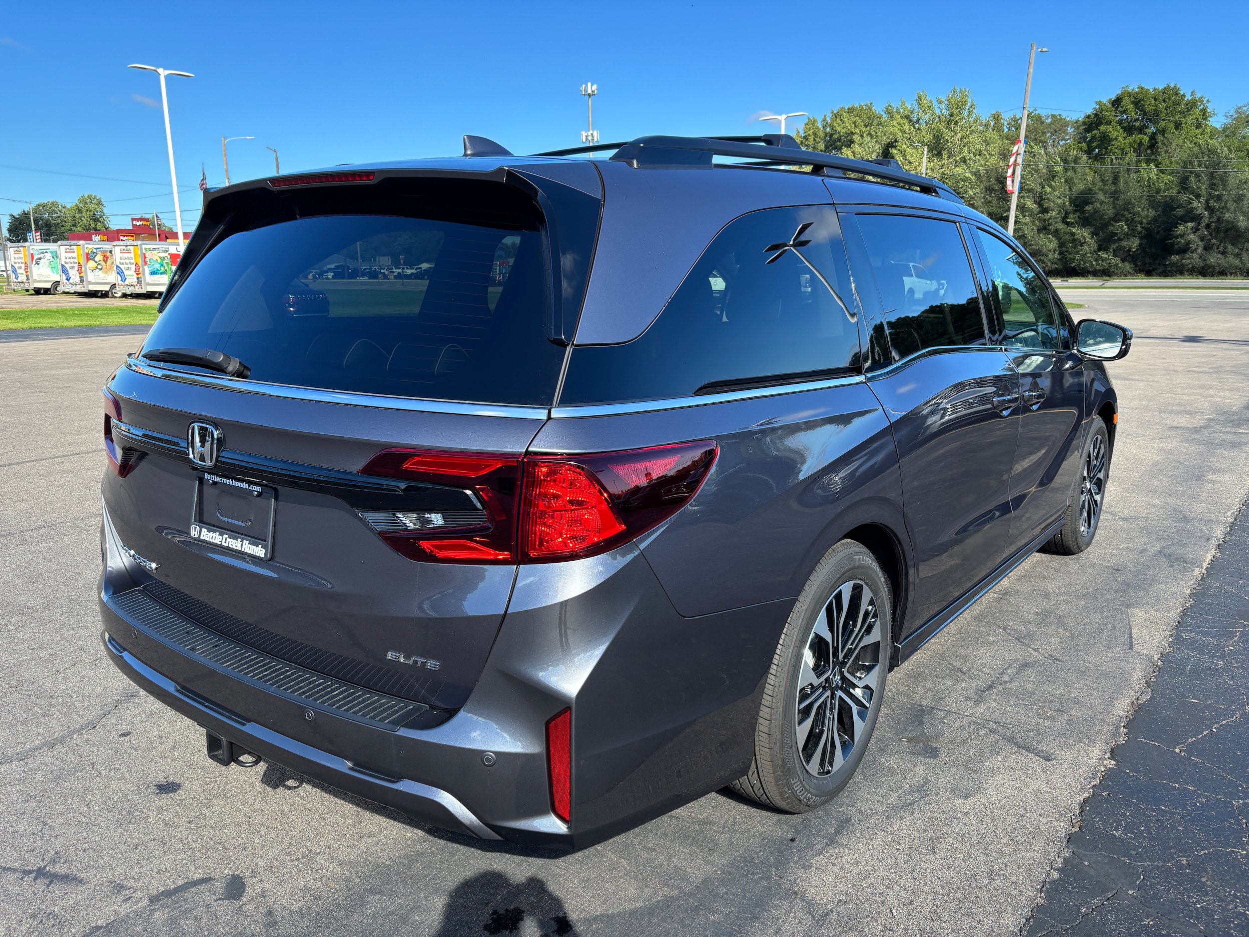 New 2026 Honda Odyssey Elite image 8