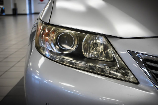 Used 2014 Lexus ES 350 w/ Premium Package FWD image 29