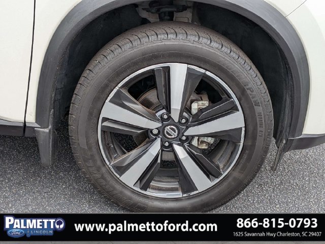 Used 2021 Nissan Rogue SL w/ Premium Package FWD image 11