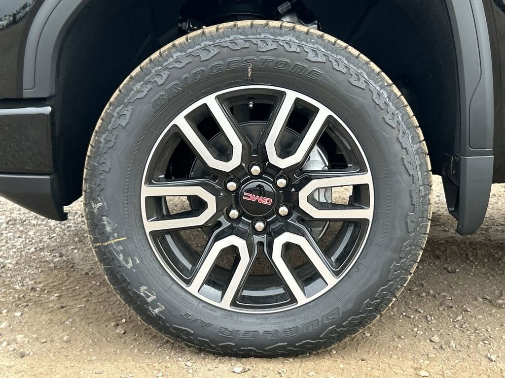 New 2026 GMC Sierra 1500 AT4 AWD/4WD image 32