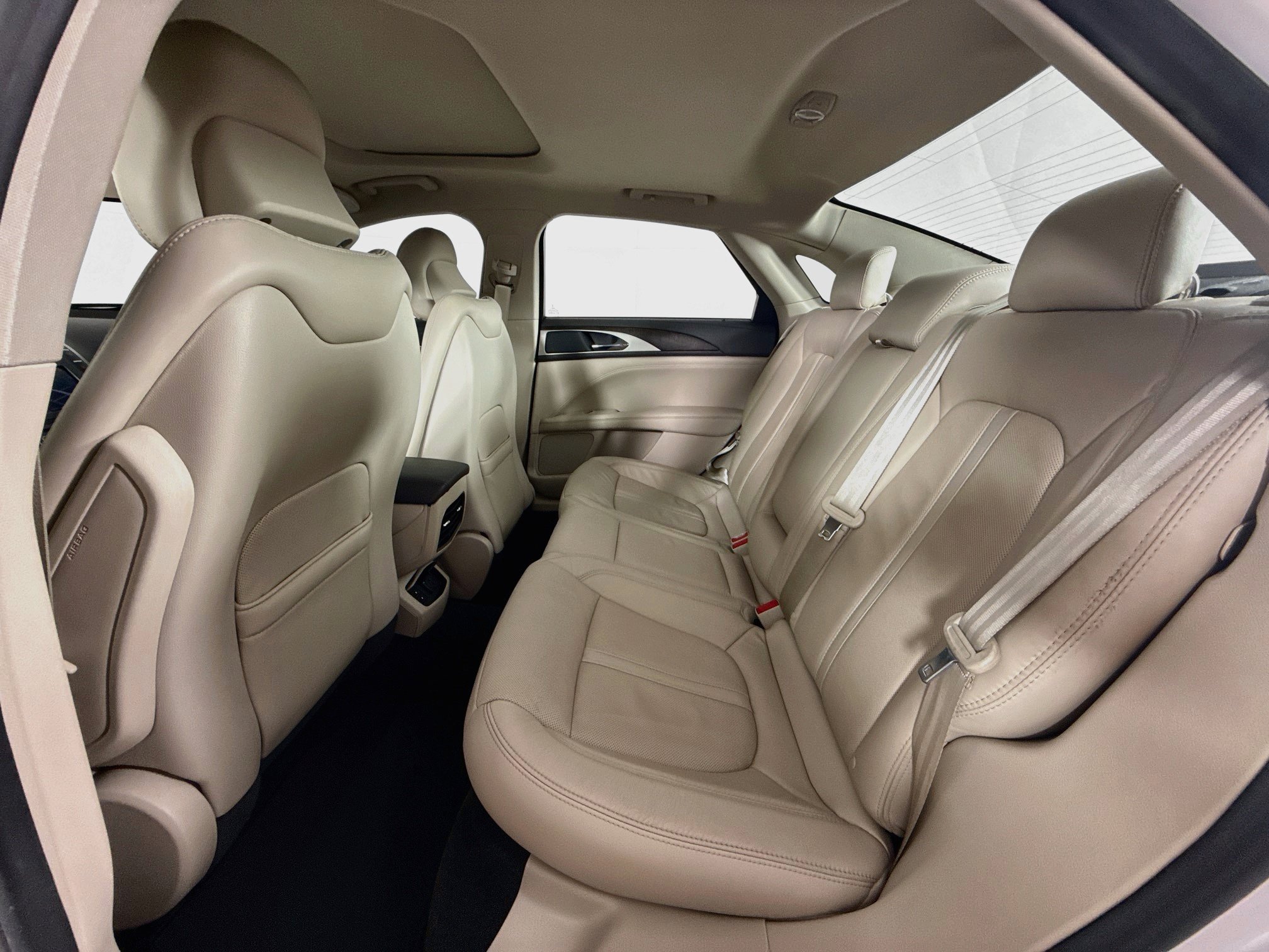Used 2017 Lincoln MKZ Reserve w/ Technology Package FWD image 30