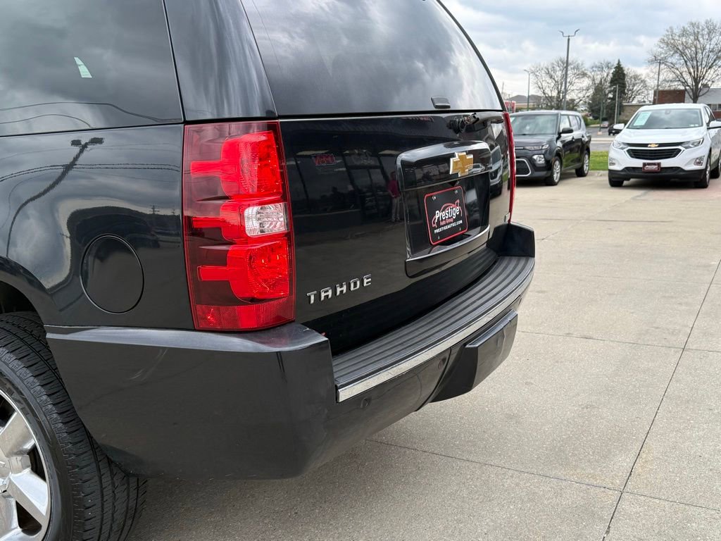 Used 2012 Chevrolet Tahoe LTZ image 18
