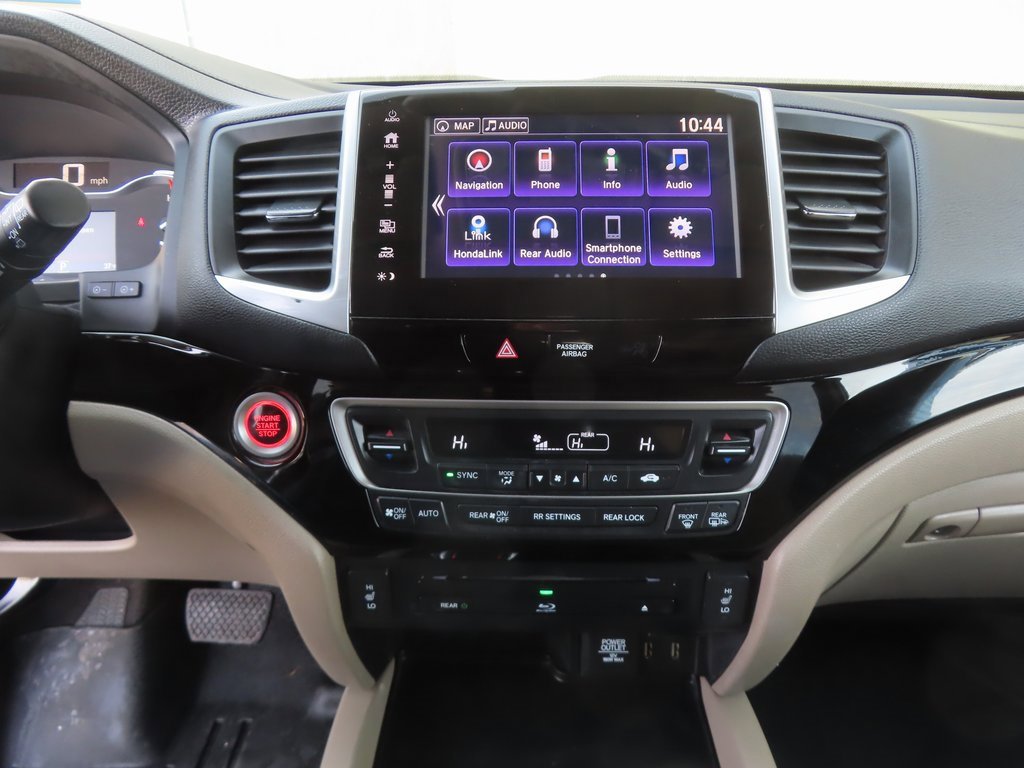 Used 2017 Honda Pilot Touring image 18