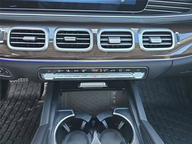 Certified 2026 Mercedes-Benz GLS 450 4MATIC image 40
