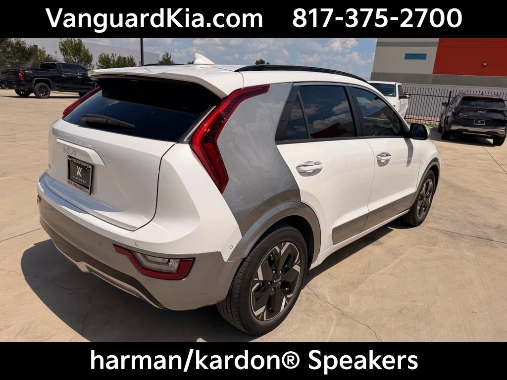 Certified 2023 Kia Niro Wave FWD image 4