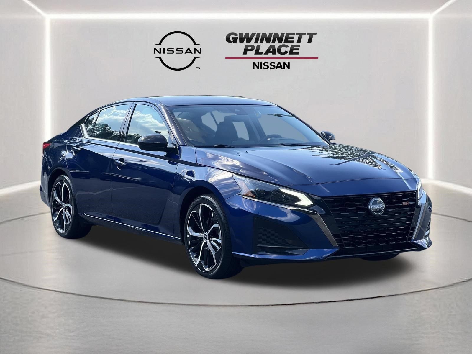 Used 2024 Nissan Altima 2.5 SR FWD image 26
