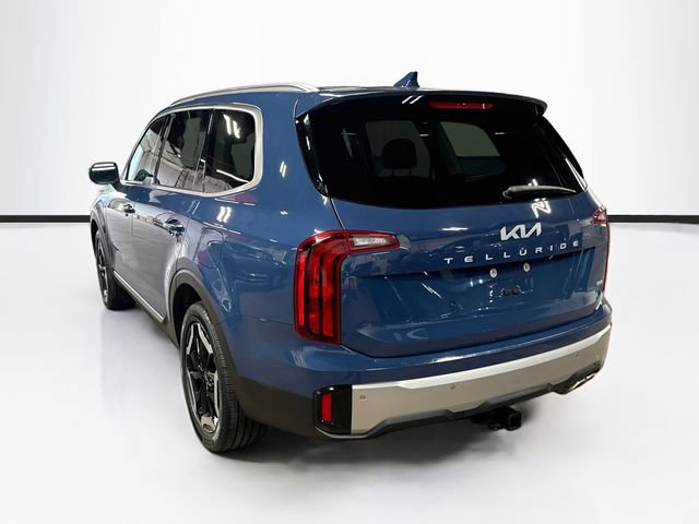Used 2023 Kia Telluride S w/ S Sunroof Package AWD/4WD image 5