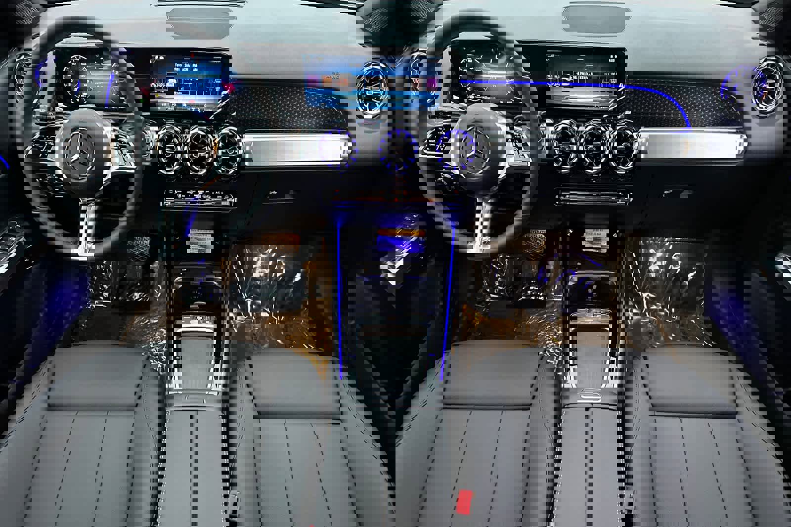 New 2026 Mercedes-Benz GLB 250 image 12