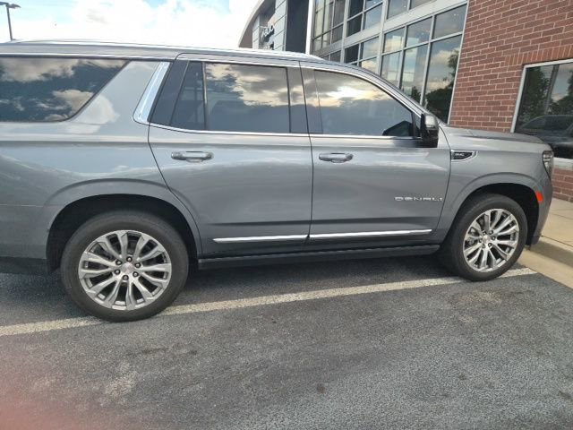 Used 2022 GMC Yukon Denali image 1