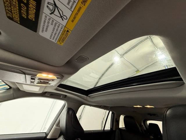 Used 2025 Toyota Highlander Platinum image 43