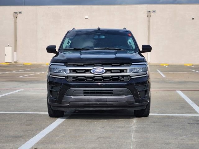 Certified 2024 Ford Expedition XLT image 2
