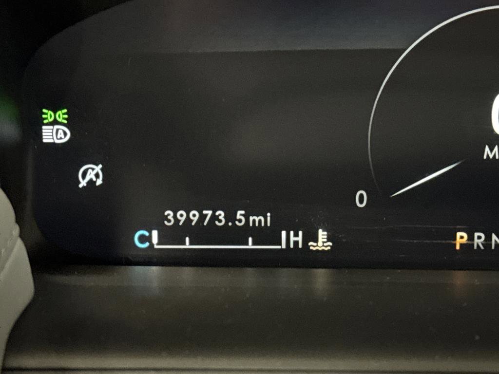 Used 2022 Lincoln Nautilus Reserve image 6