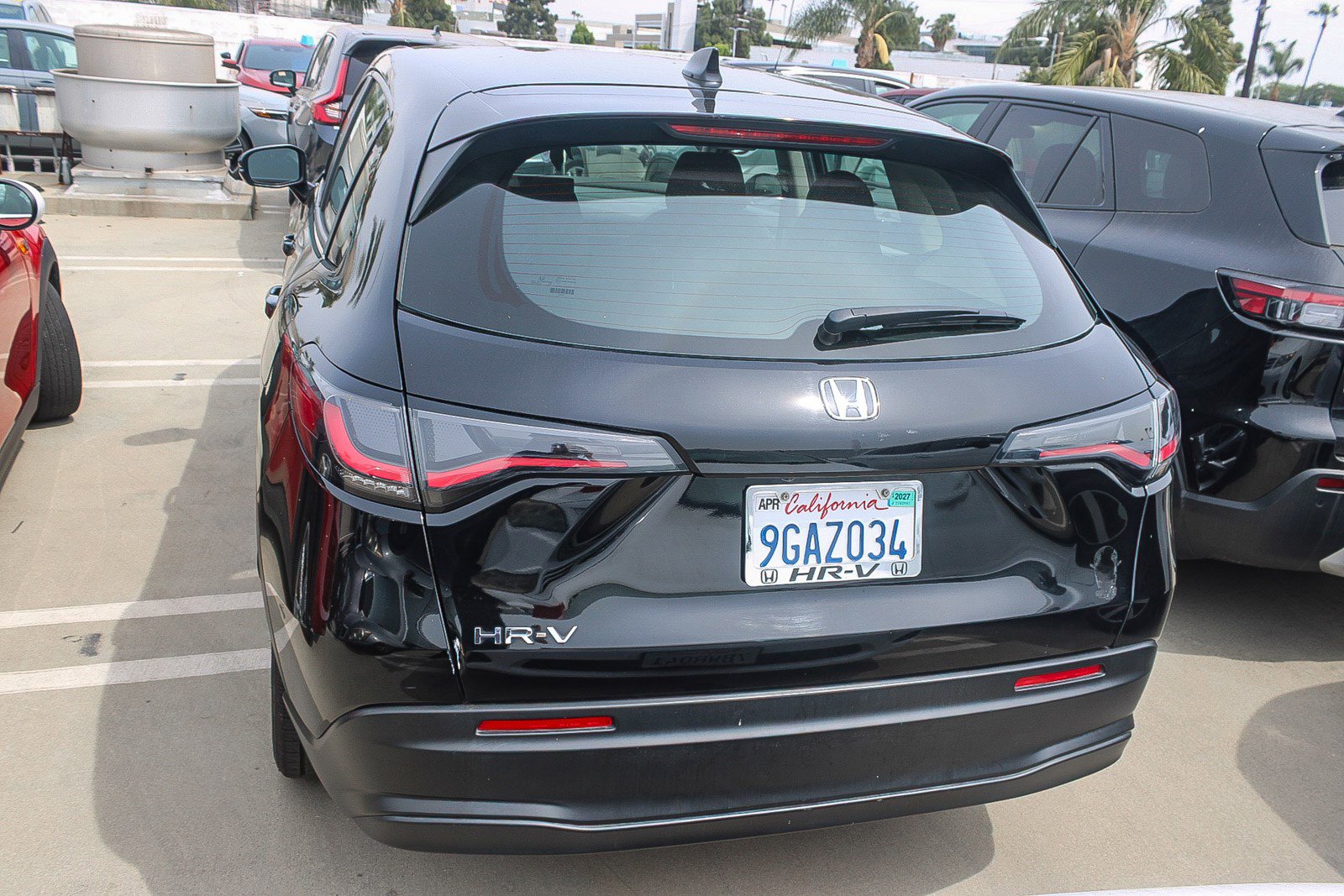 Used 2023 Honda HR-V LX image 13