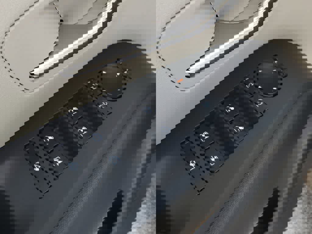 New 2026 Hyundai Tucson SE image 18