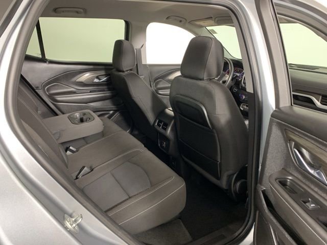 Used 2023 GMC Terrain SLE w/ Driver Convenience Package image 35
