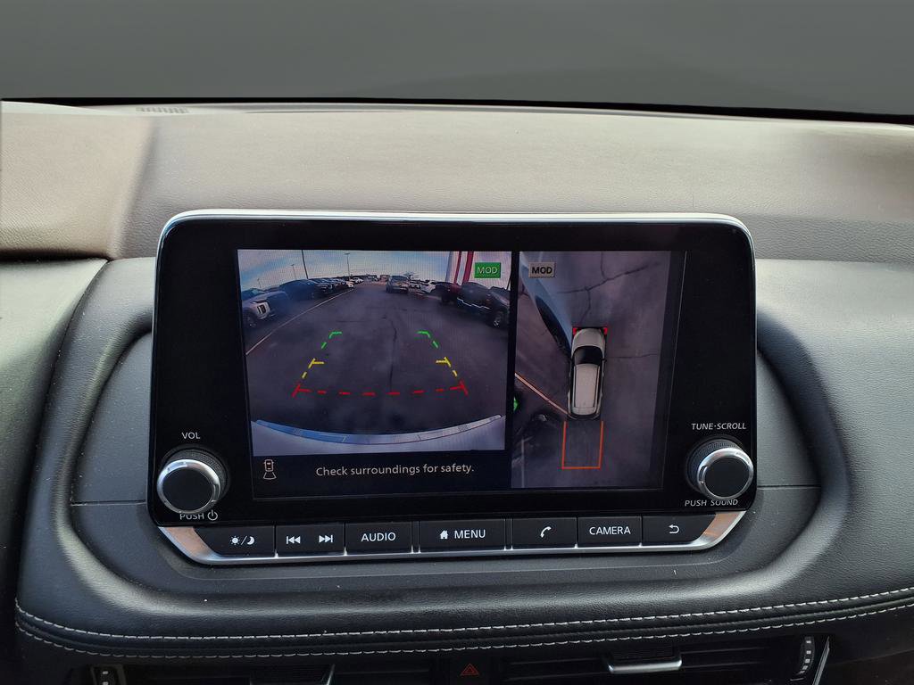 Used 2022 Nissan Rogue SL FWD image 25