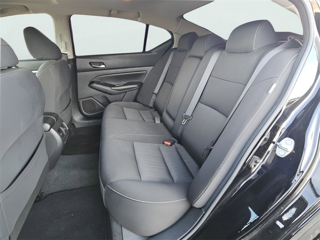 Used 2020 Nissan Altima 2.5 SV image 14