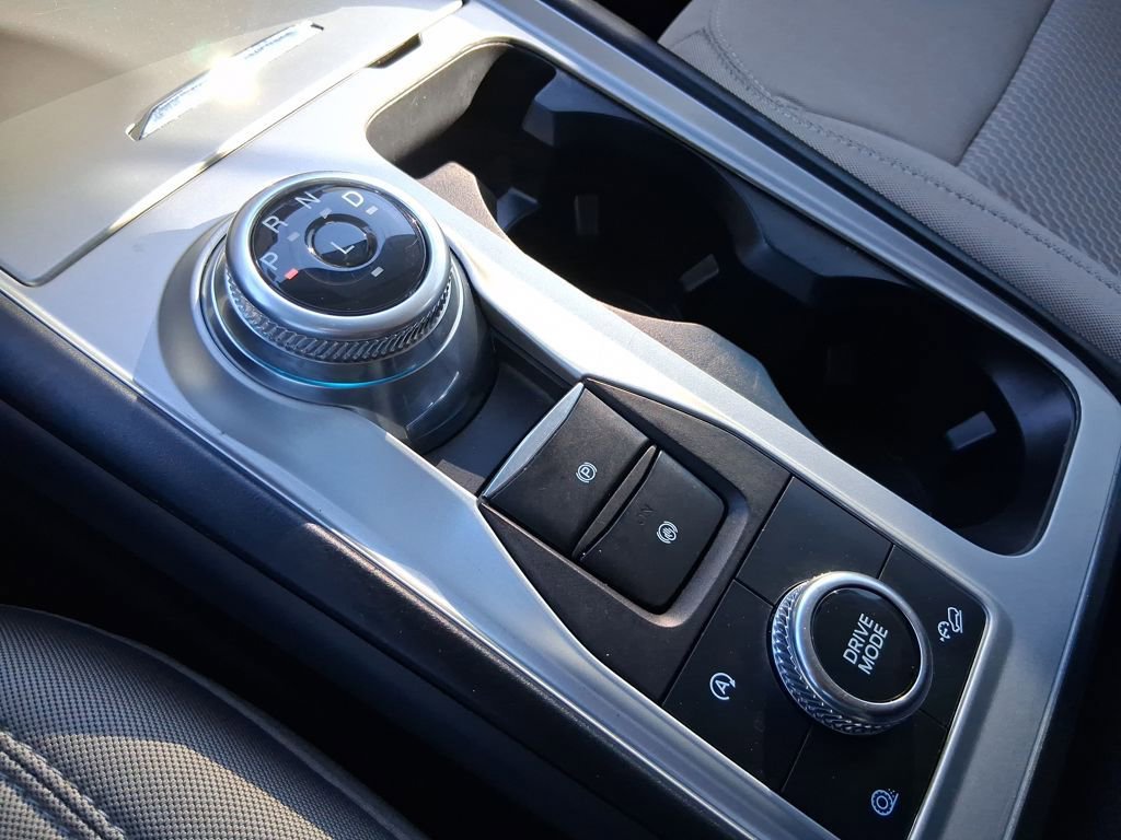 Used 2024 Ford Explorer 4WD image 22