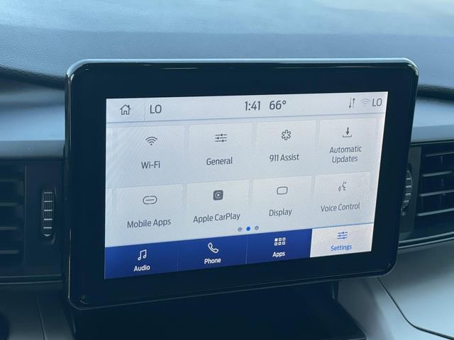 Used 2023 Ford Explorer XLT image 14