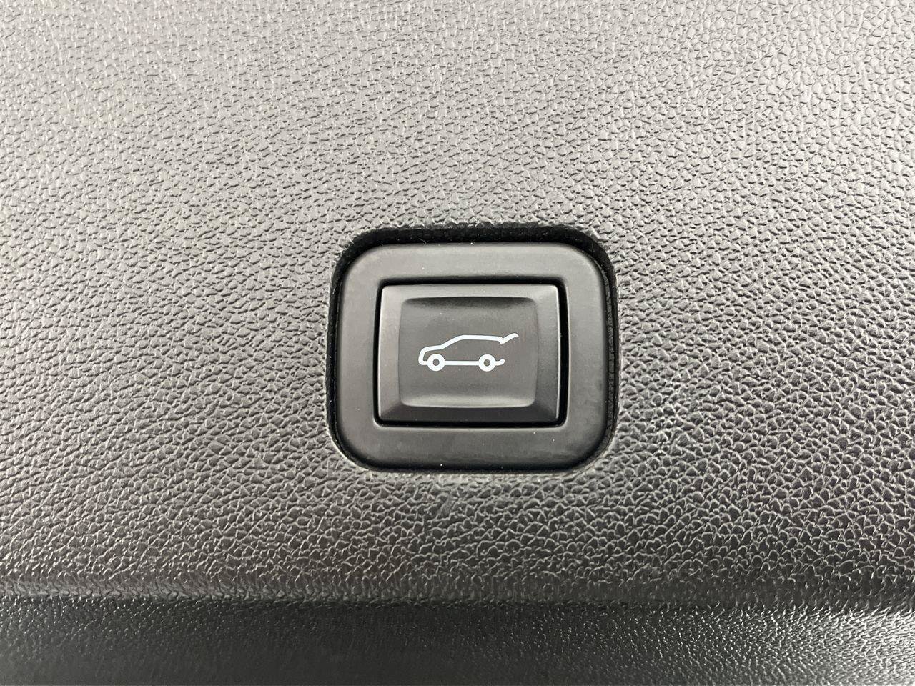 Certified 2023 Cadillac XT6 Premium Luxury w/ Technology Package AWD/4WD image 33