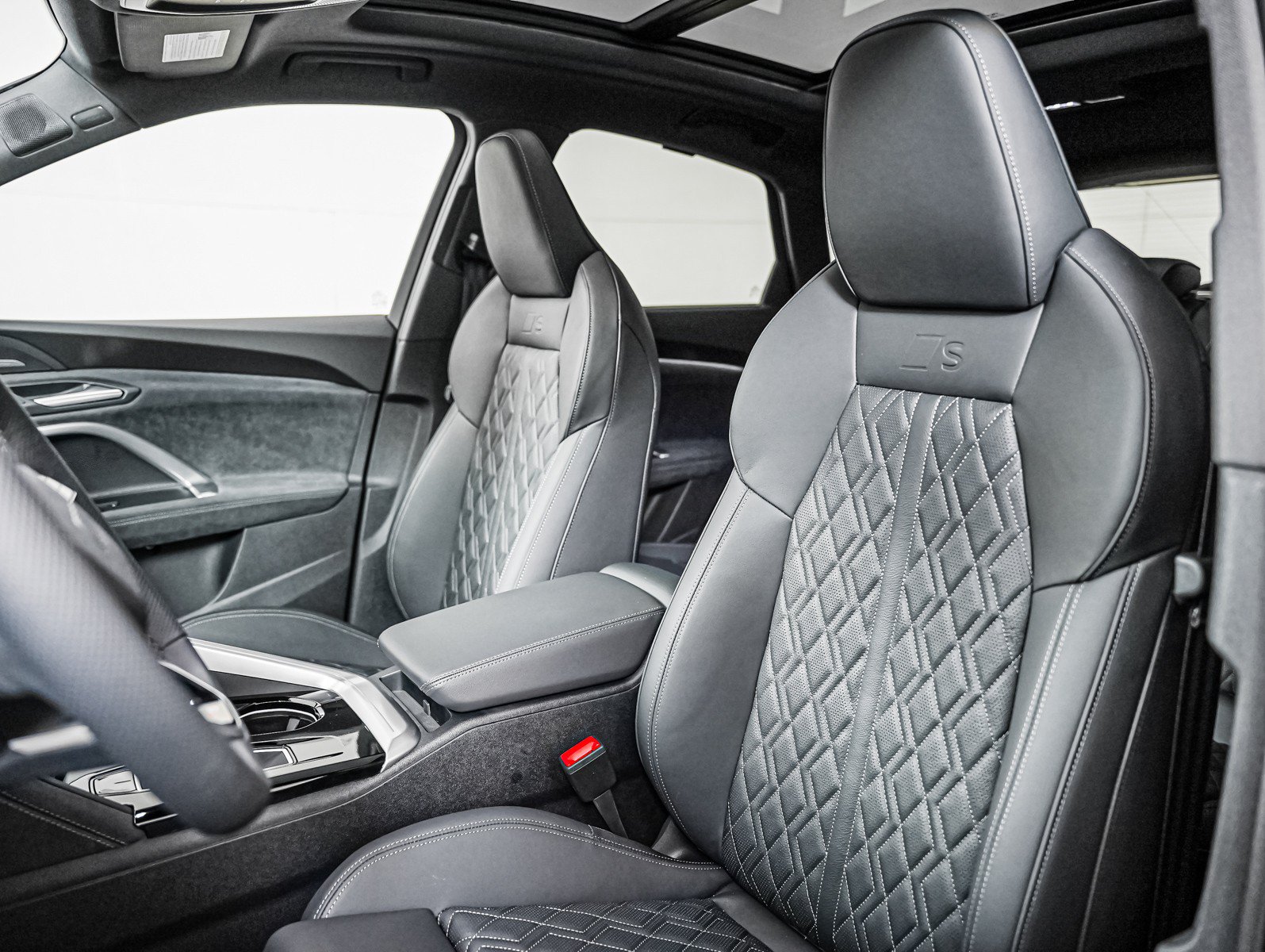 New 2026 Audi SQ5 Premium Plus AWD/4WD image 11
