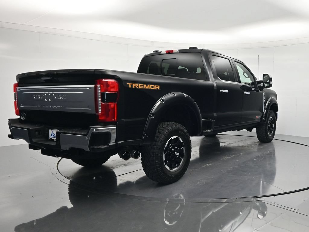 Used 2023 Ford F350 King Ranch w/ Tremor Off-Road Package AWD/4WD image 5