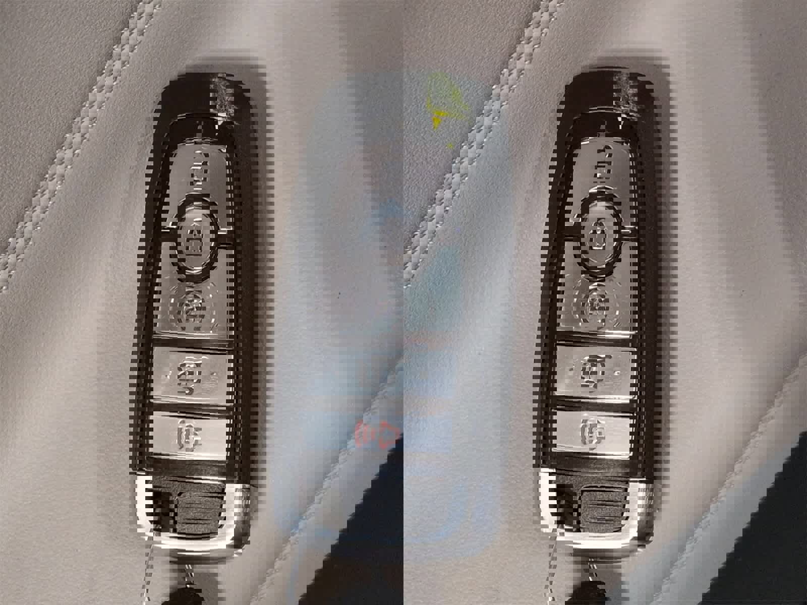 Used 2021 Ford Explorer Limited w/ Equipment Group 301A image 34