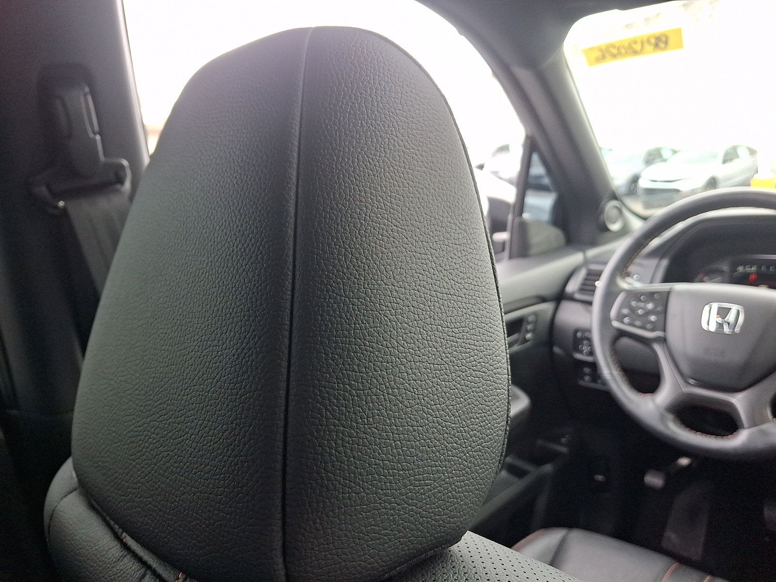 Used 2025 Honda Passport TrailSport image 9