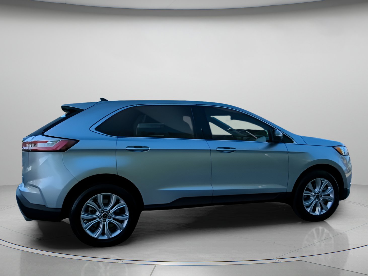 Certified 2023 Ford Edge Titanium image 31