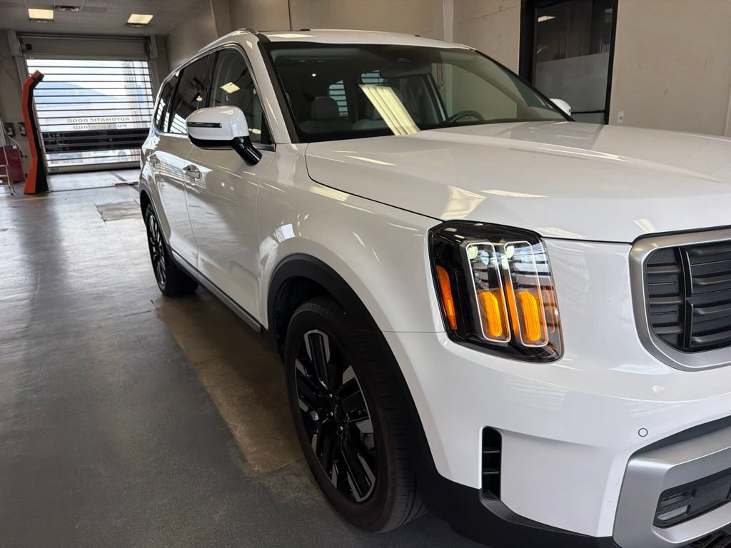Used 2024 Kia Telluride AWD