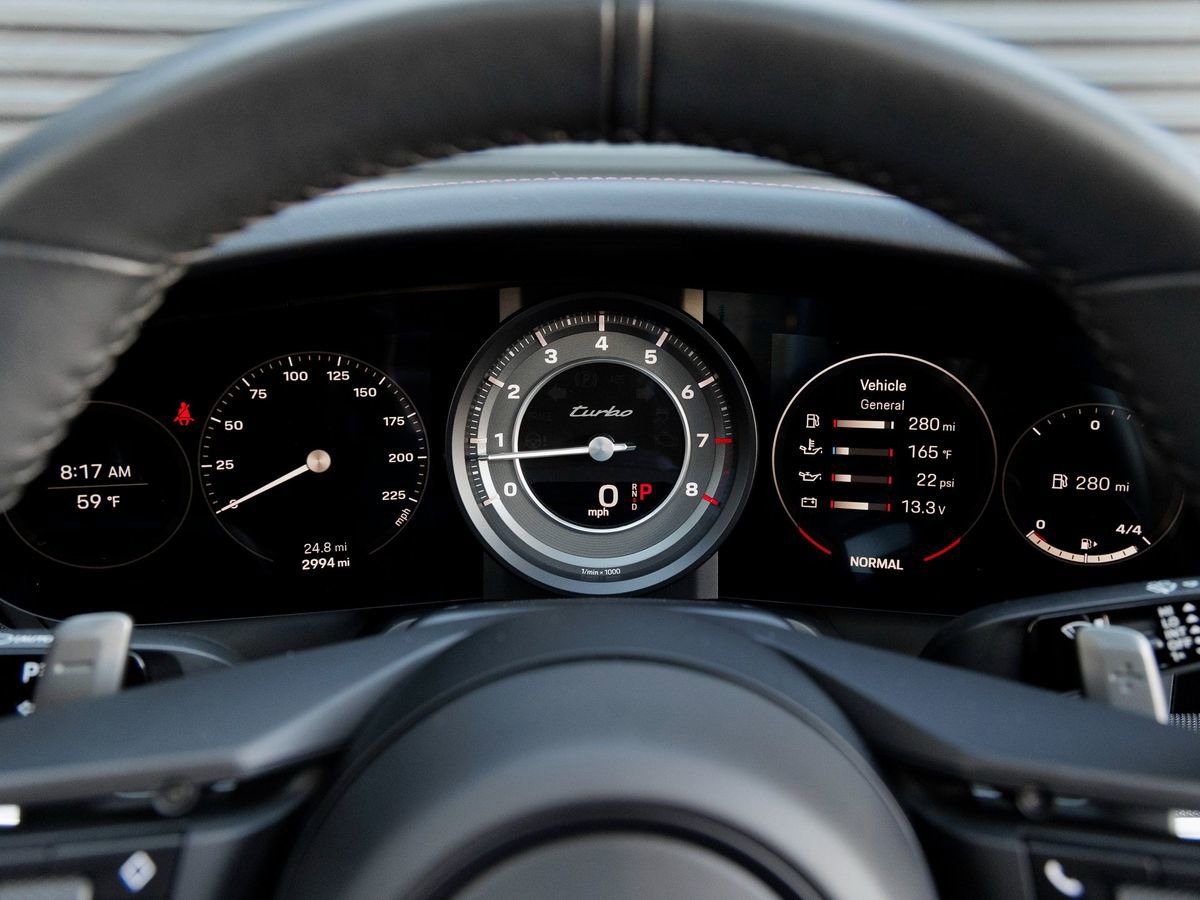 Used 2025 Porsche 911 Turbo image 20