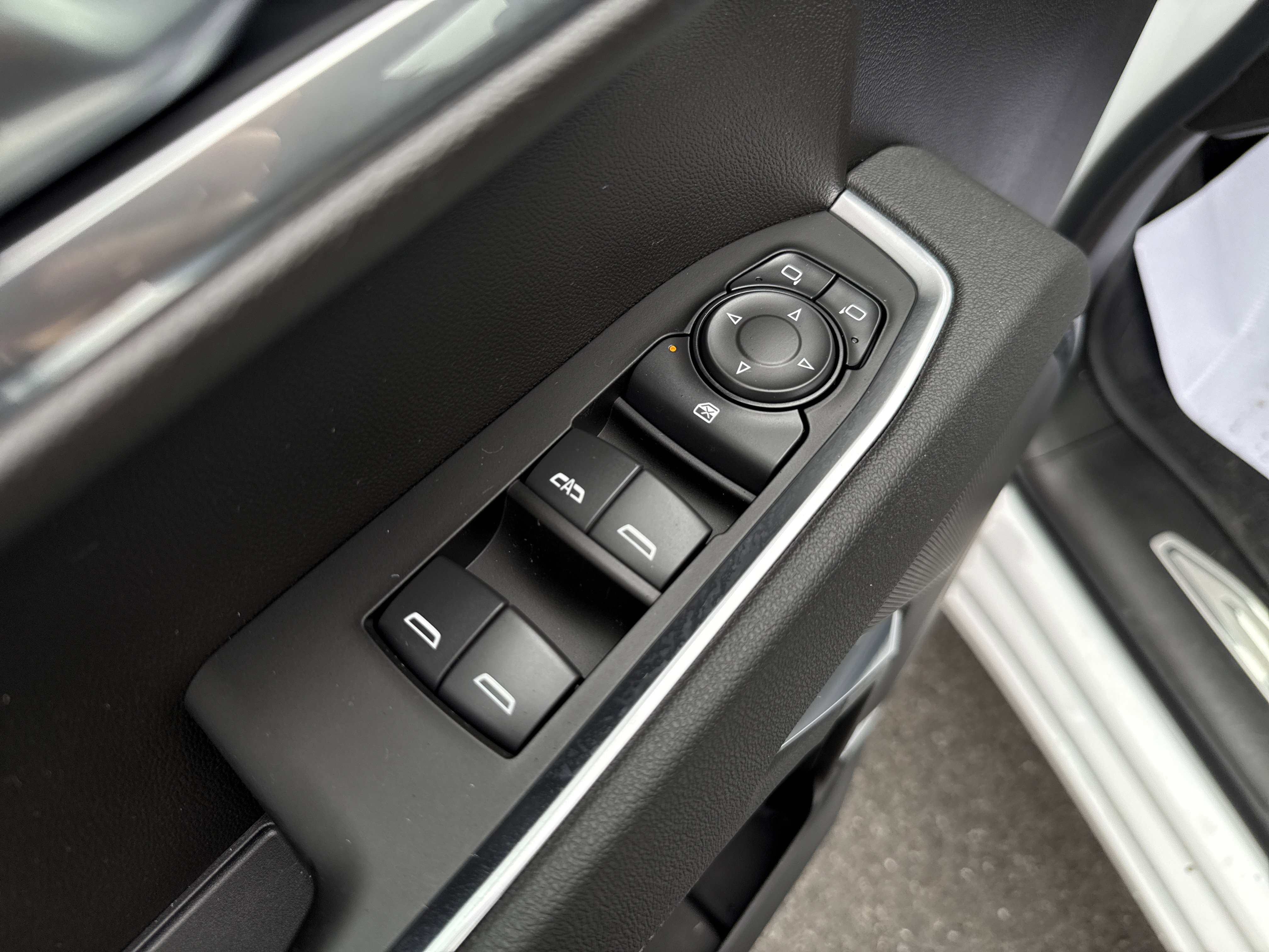 New 2026 Chevrolet Silverado 1500 LT image 16